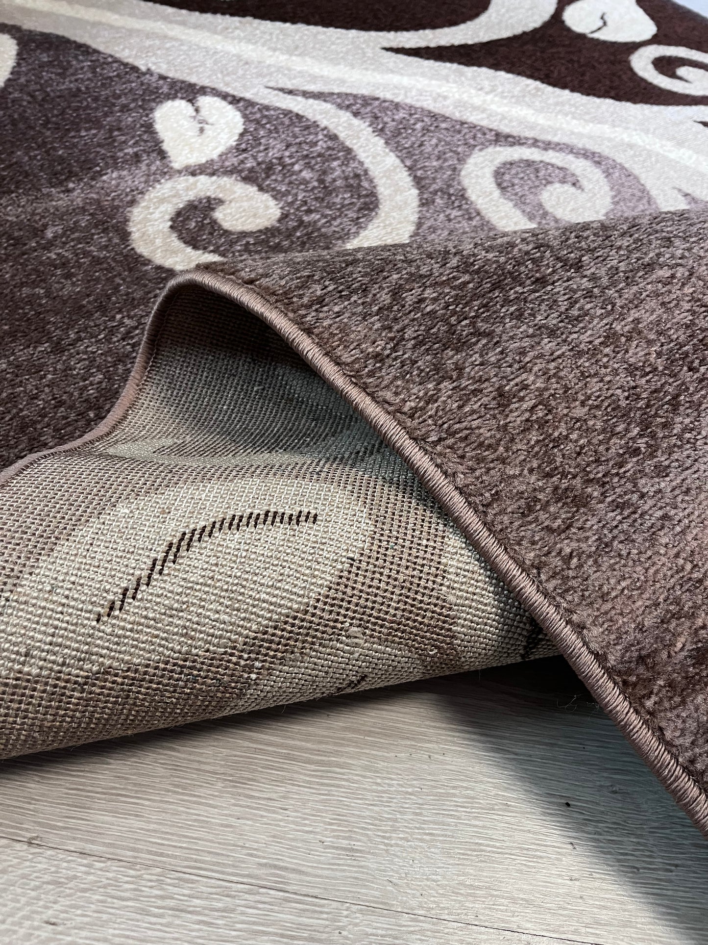 Kraly Barna-Bézs Egészvirágmintás Szőnyeg