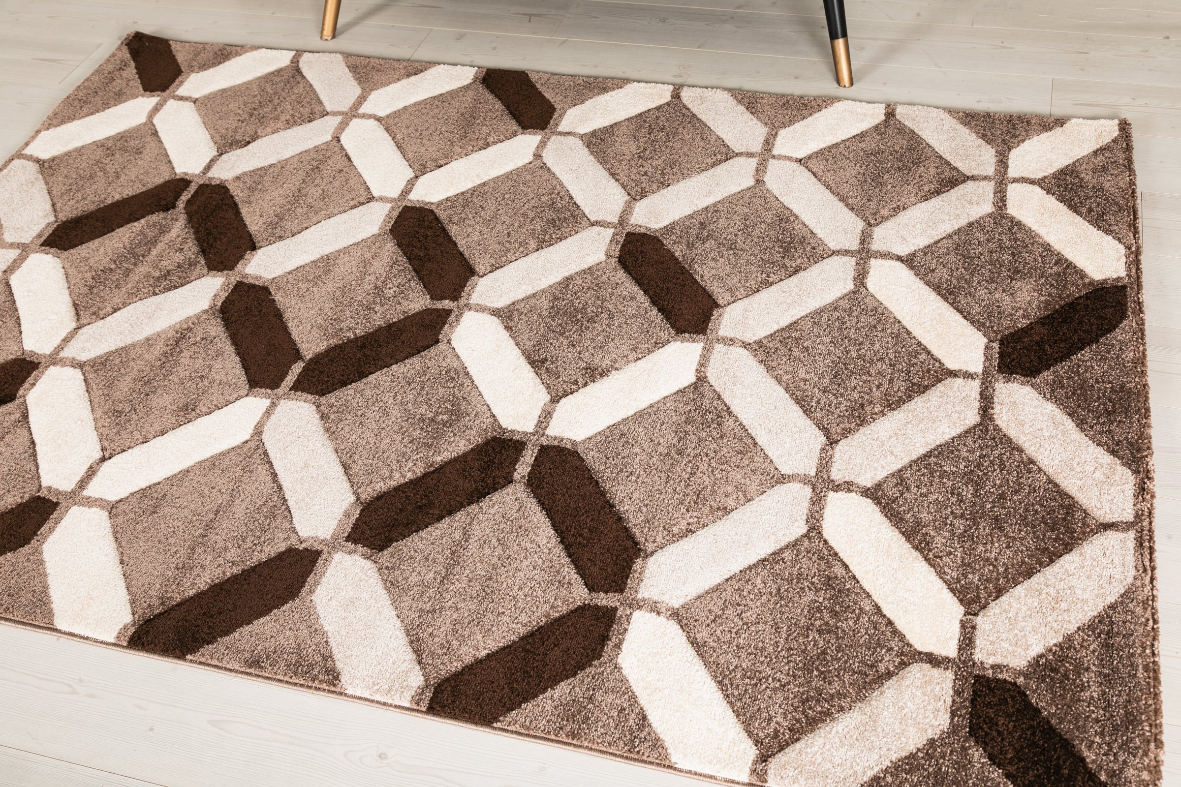 Eylül Kávé-Vizon Kocka Mintás Szőnyeg